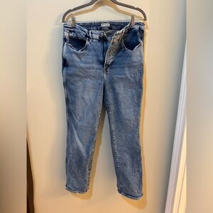 Good American Light Blue Jeans